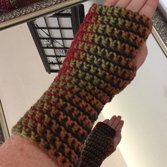 🎁🐢 ‼️LAST 1‼️ Fingerless Gloves / Wrist Warmer - Picture 2 of 5
